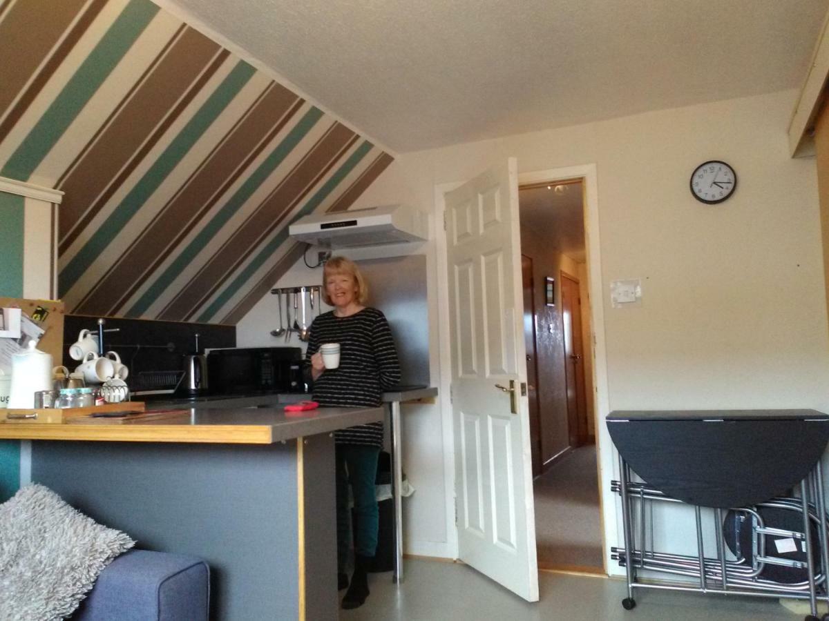Kells Roadside Apartment Hamnavoe Екстериор снимка