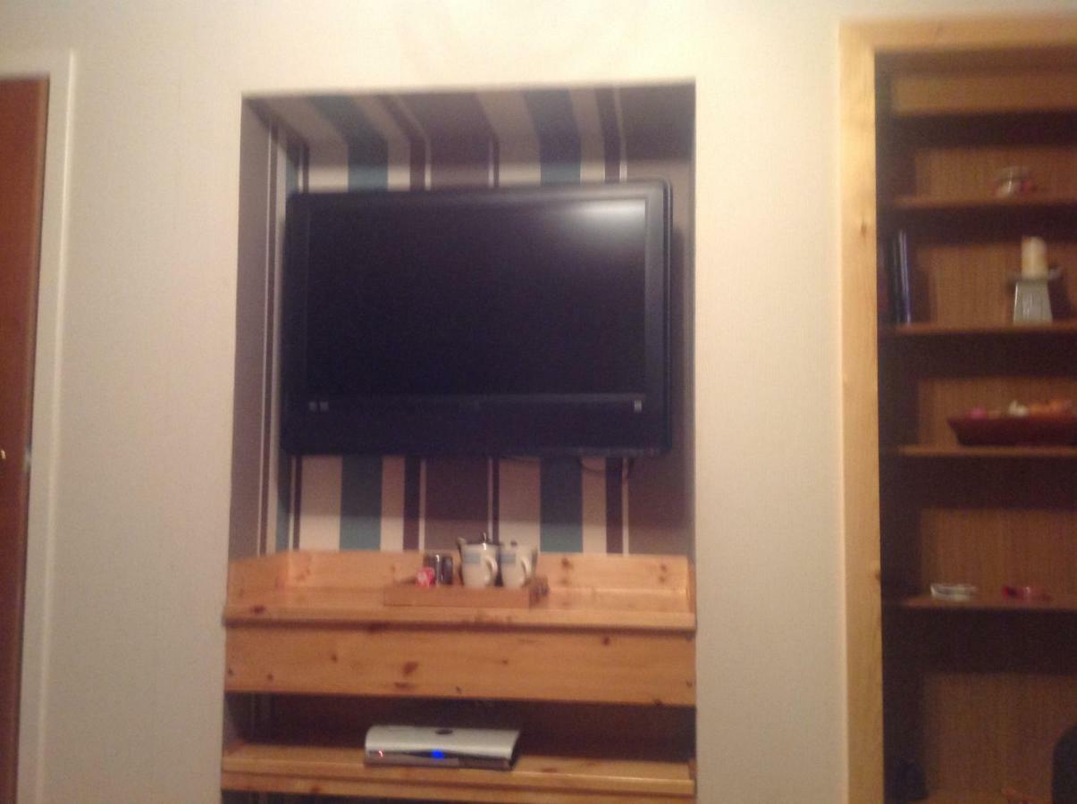 Kells Roadside Apartment Hamnavoe Екстериор снимка
