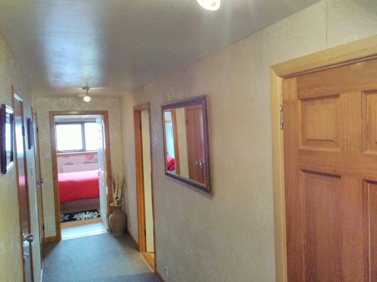 Kells Roadside Apartment Hamnavoe Екстериор снимка